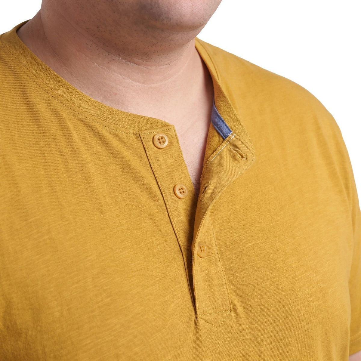 Polera Hombre Botones Manga Corta Mostaza
